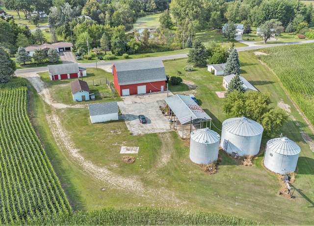 Property at 5310 N Branch Rd, Coloma, MI 49038, 4 beds, 2 baths