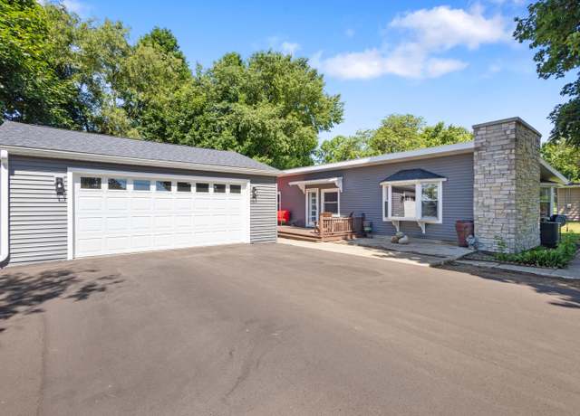 Property at 150 Fullerton St, Galesburg, MI 49053, 2 beds, 1 bath