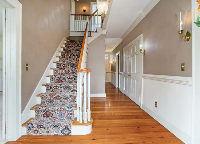 Property at 327 N Sycamore St, Marshall, MI 49068, 4 beds, 3 baths