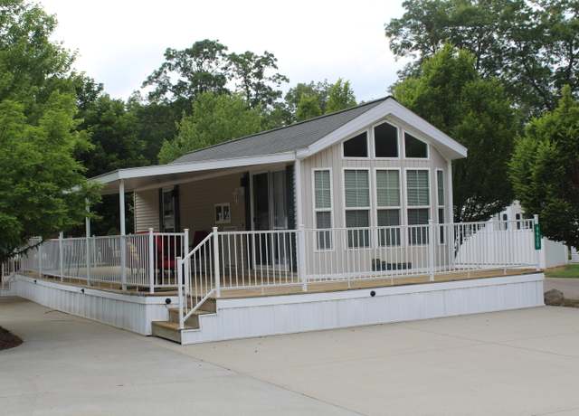 Property at 9908 S Paradise Cir #90, Baldwin, MI 49304