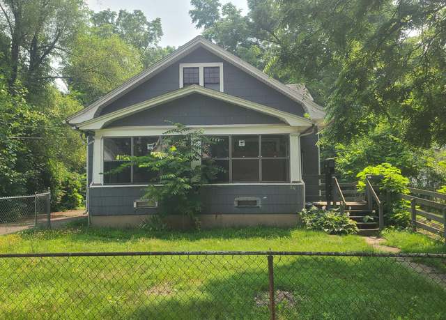 Property at 628 Trimble Ave, Kalamazoo, MI 49048, 2 beds, 1 bath