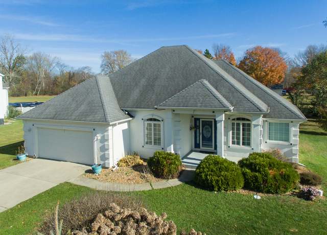 Property at 4549 Forest Beach Rd, Watervliet, MI 49098, 3 beds, 2 baths