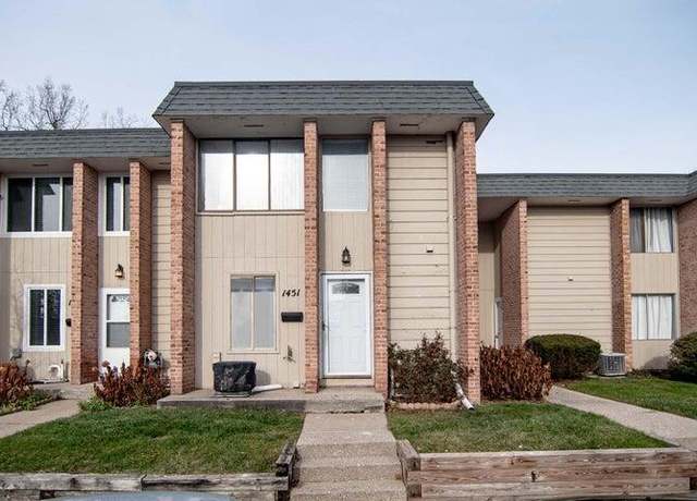 Property at 1451 N Saxony Dr SE, Grand Rapids, MI 49508, 2 beds, 1.5 baths