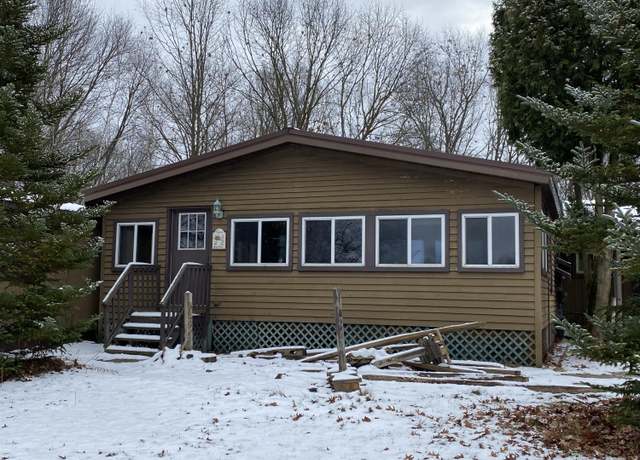 Property at 1258 E 120th St, Grant, MI 49327, 2 beds, 2 baths
