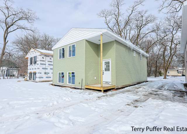 Property at 502 E Isabella Ave, Muskegon, MI 49442, 2 beds, 1 bath
