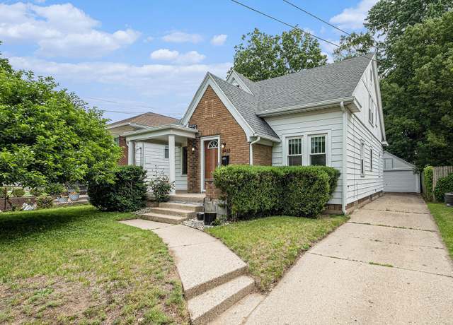 Property at 2432 Madison Ave SE, Grand Rapids, MI 49507, 4 beds, 2 baths