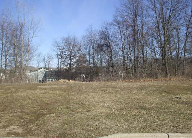 Property at 2612 Hunters Pt, Kalamazoo, MI 49048
