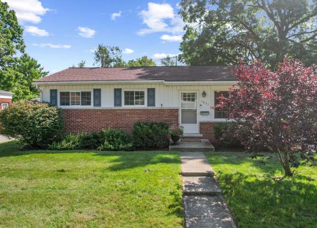 Property at 1831 Patrick St, Ypsilanti, MI 48198, 3 beds, 1.5 baths