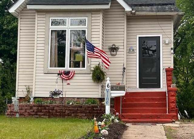 Property at 6 Vine St, Hillsdale, MI 49242, 2 beds, 1 bath
