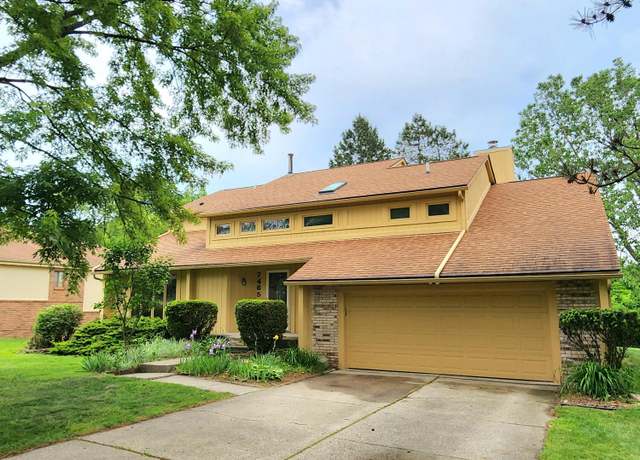 Property at 7465 Westbury Blvd, West Bloomfield, MI 48322, 4 beds, 3 baths