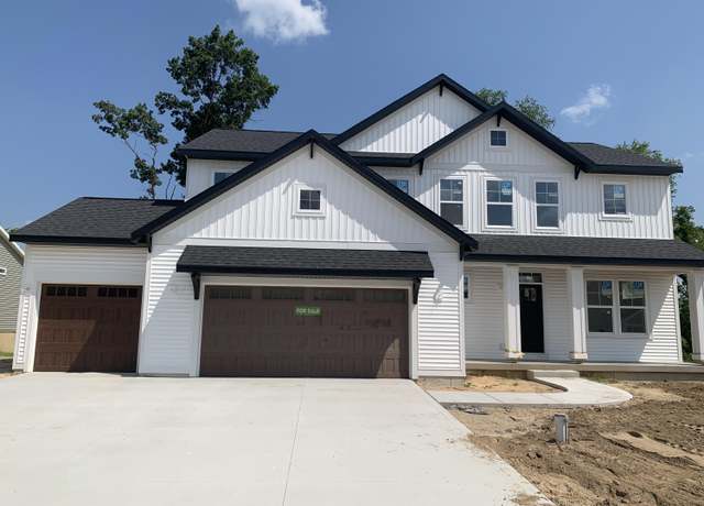 Property at 7855 Woodhurst Dr NE, Rockford, MI 49341, 4 beds, 2.5 baths