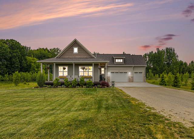 Property at 7677 11 Mile Rd NE, Rockford, MI 49341, 4 beds, 3 baths