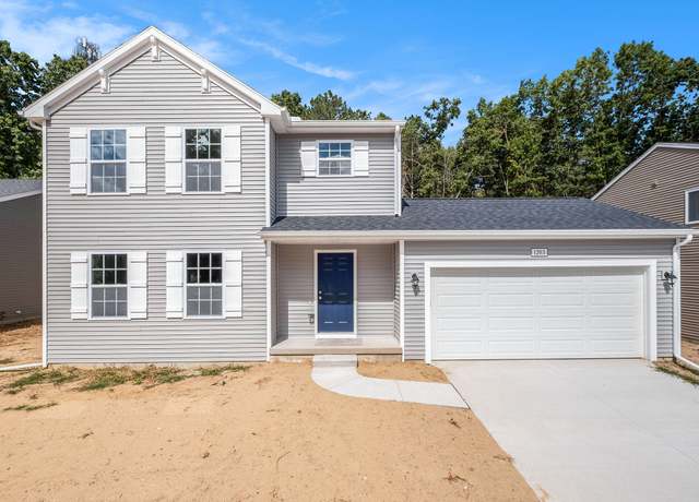 Property at 1203 Cedarwood Dr, Greenville, MI 48838, 4 beds, 2.5 baths