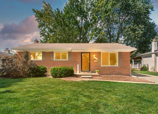 Property at 2021 Castleton Dr, Troy, MI 48083, 3 beds, 1.5 baths