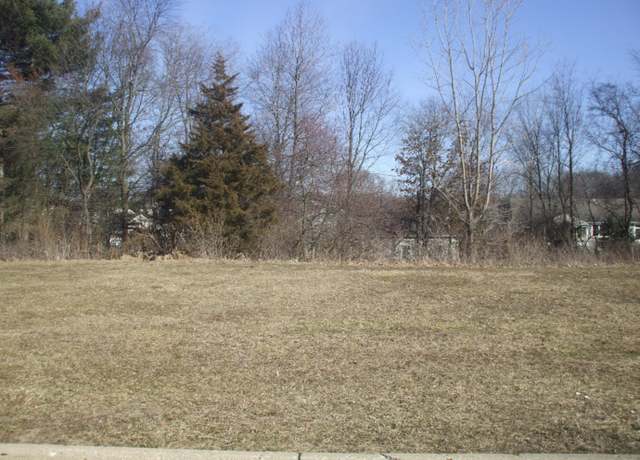 Property at 2626 Hunters Pt, Kalamazoo, MI 49048