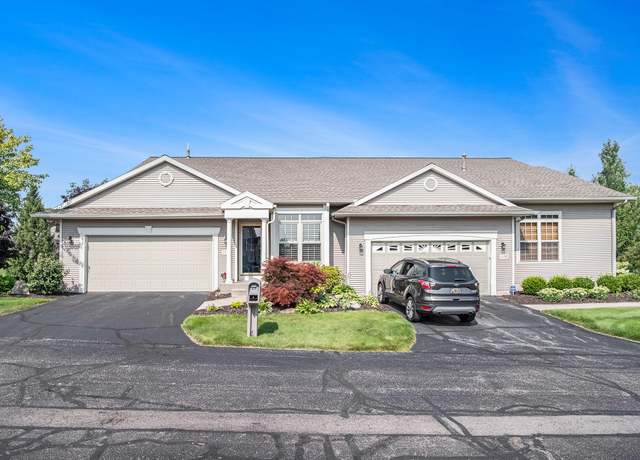 Property at 1183 Kensington St NW, Grand Rapids, MI 49534, 2 beds, 2.5 baths