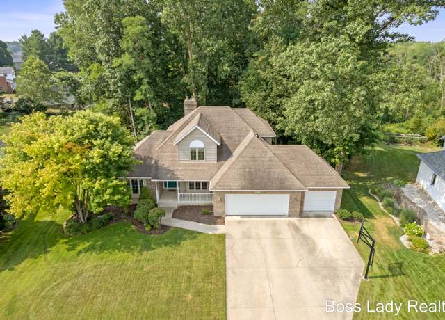 Property at 4478 Sugarbush SW Ct SW, Wyoming, MI 49418, 5 beds, 3.5 baths