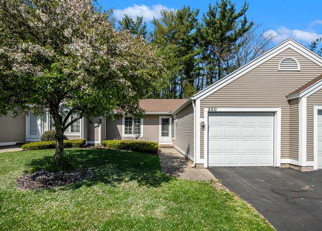 Property at 250 Appletree Ln, Holland, MI 49423, 3 beds, 2 baths