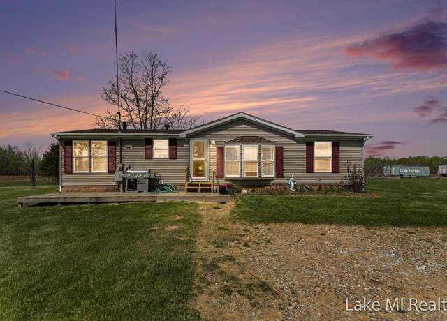 Property at 7560 County Road 681, Grand Junction, MI 49056, 3 beds, 2 baths