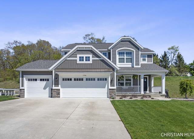 Property at 1766 Solitude Dr NE, Grand Rapids, MI 49525, 4 beds, 2.5 baths
