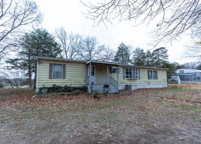 Property at 2517 Webber Rd, Lyons, MI 48851, 3 beds, 2 baths