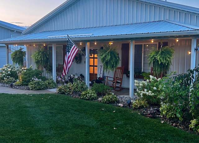 Property at 17060 Tomahawk Trl, White Pigeon, MI 49099, 4 beds, 3 baths