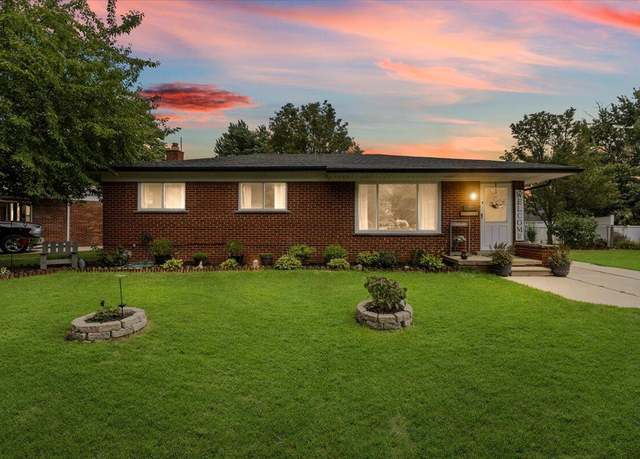 Property at 29266 Moulin Ave, Warren, MI 48088, 3 beds, 1.5 baths