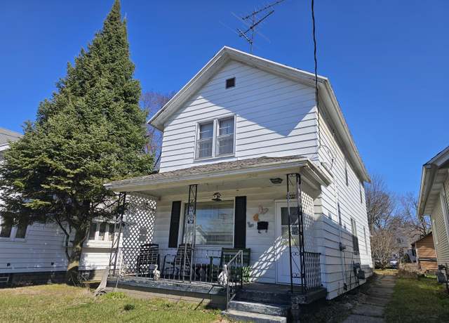 Property at 1049 Walker Ave NW, Grand Rapids, MI 49504, 3 beds, 1 bath