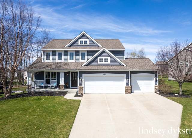 Property at 9545 Sunset Ridge Dr NE, Rockford, MI 49341, 5 beds, 3.5 baths