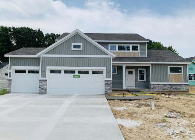 Property at 7826 Woodhurst Dr NE, Rockford, MI 49341, 4 beds, 2.5 baths