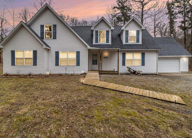 Property at 10412 W Woodrow Rd, Shelby, MI 49455, 4 beds, 3 baths