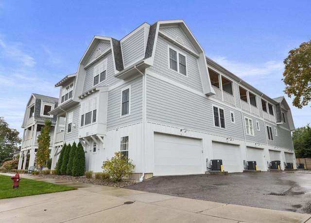 Property at 120 N Barton St Unit B, New Buffalo, MI 49117, 3 beds, 3 baths