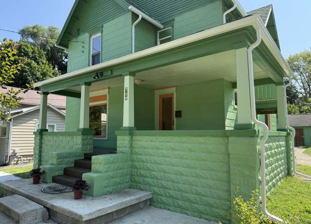Property at 710 N Broad St, Adrian, MI 49221, 4 beds, 2.5 baths
