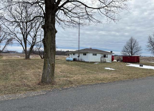 Property at 4534 E Britain Ave, Benton Harbor, MI 49022, 3 beds, 1 bath