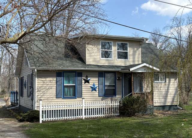 Property at 53075 M 51 N, Dowagiac, MI 49047, 4 beds, 1 bath