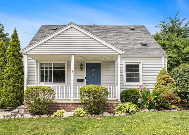Property at 1018 S Stephenson Hwy, Royal Oak, MI 48067, 3 beds, 1.5 baths