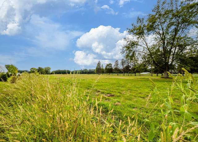 Property at 484 W Glenlord Rd, St. Joseph, MI 49085