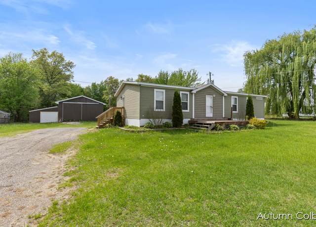 Property at 5443 Gravel Ridge Rd, Lakeview, MI 48850, 3 beds, 2 baths