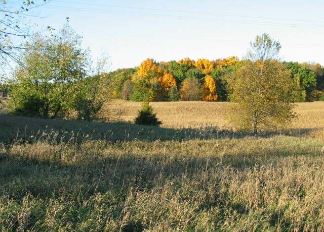 Property at 13958 Northmoor Dr, Cement City, MI 49233