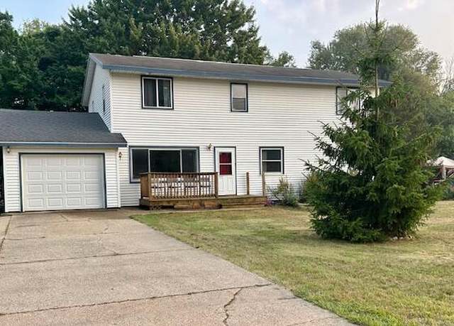 Property at 2355 Cress Creek Dr, Muskegon, MI 49444, 5 beds, 3 baths