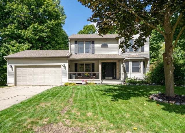 Property at 3980 Applegrove Ln, Lansing, MI 48911, 3 beds, 2.5 baths
