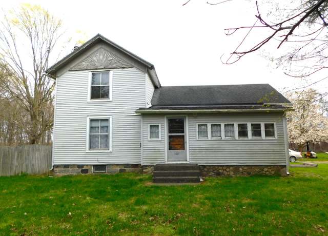 Property at 51831 M 51 N, Dowagiac, MI 49047, 3 beds, 2 baths
