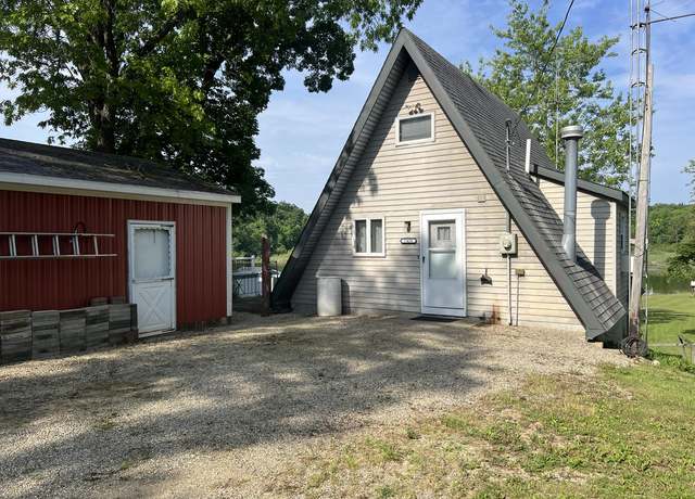 Property at 7428 Ansley Ln, Hillsdale, MI 49242, 4 beds, 2 baths