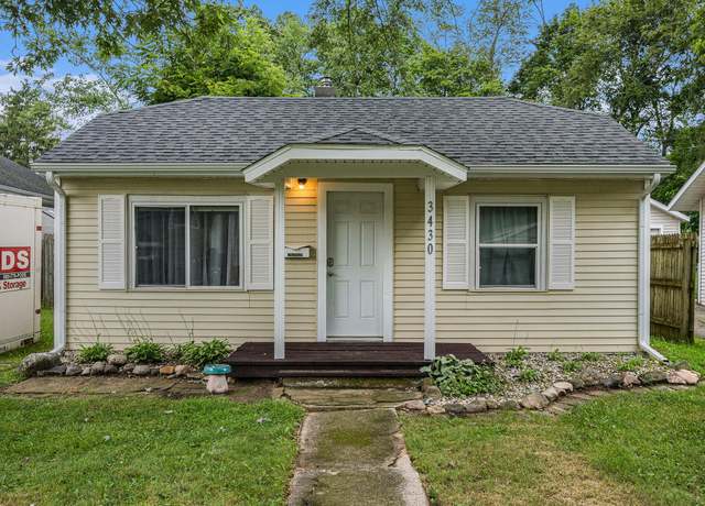 Property at 3430 Lowden St, Kalamazoo, MI 49008, 2 beds, 1 bath