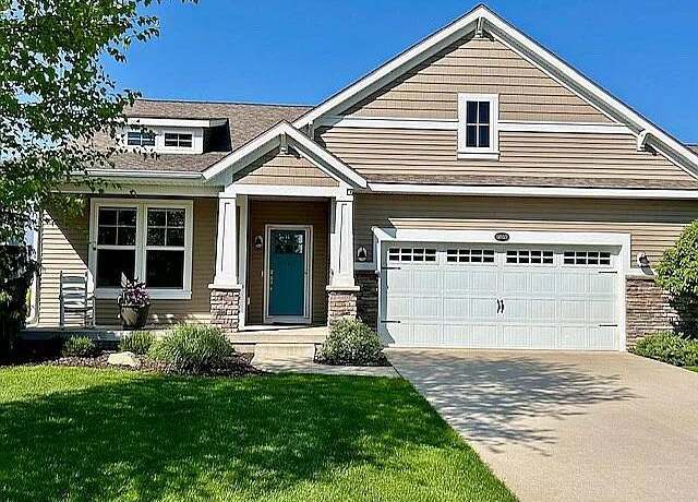 Property at 14050 Cottage Grove Ct, Holland, MI 49424, 3 beds, 2 baths