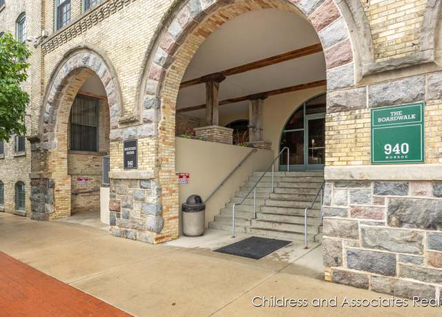 Property at 940 Monroe Ave NW #528, Grand Rapids, MI 49503, 1 bath