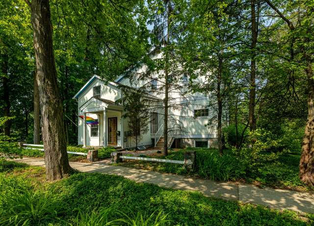 Property at 818 S 7th St, Ann Arbor, MI 48103, 5 beds, 4 baths