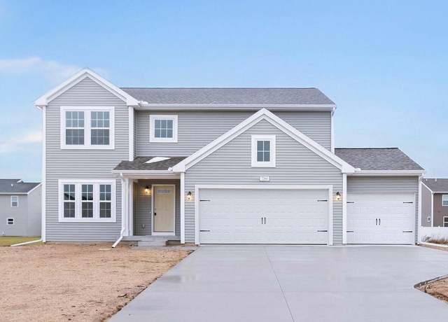 Property at 1309 Grosvenor Dr, Greenville, MI 48838, 4 beds, 2.5 baths