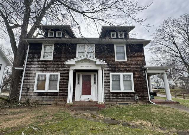 Property at 1122 Fourth St, Jackson, MI 49203, 4 beds, 1.5 baths