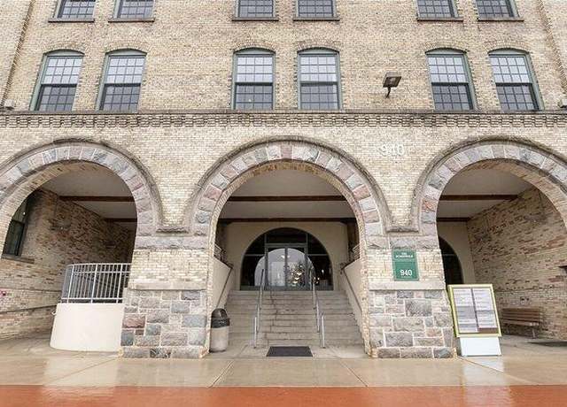 Property at 940 Monroe Ave NW #340, Grand Rapids, MI 49503, 2 beds, 1 bath